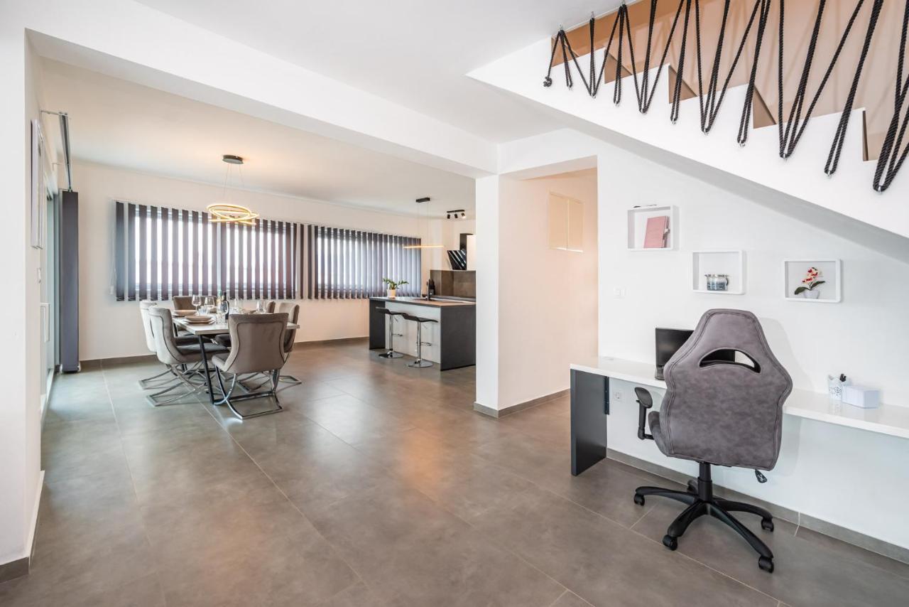 Luxury Villa Noemi Ražanac Zewnętrze zdjęcie
