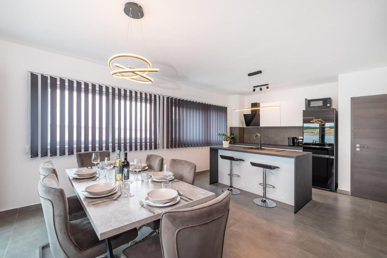 Luxury Villa Noemi Ražanac Zewnętrze zdjęcie