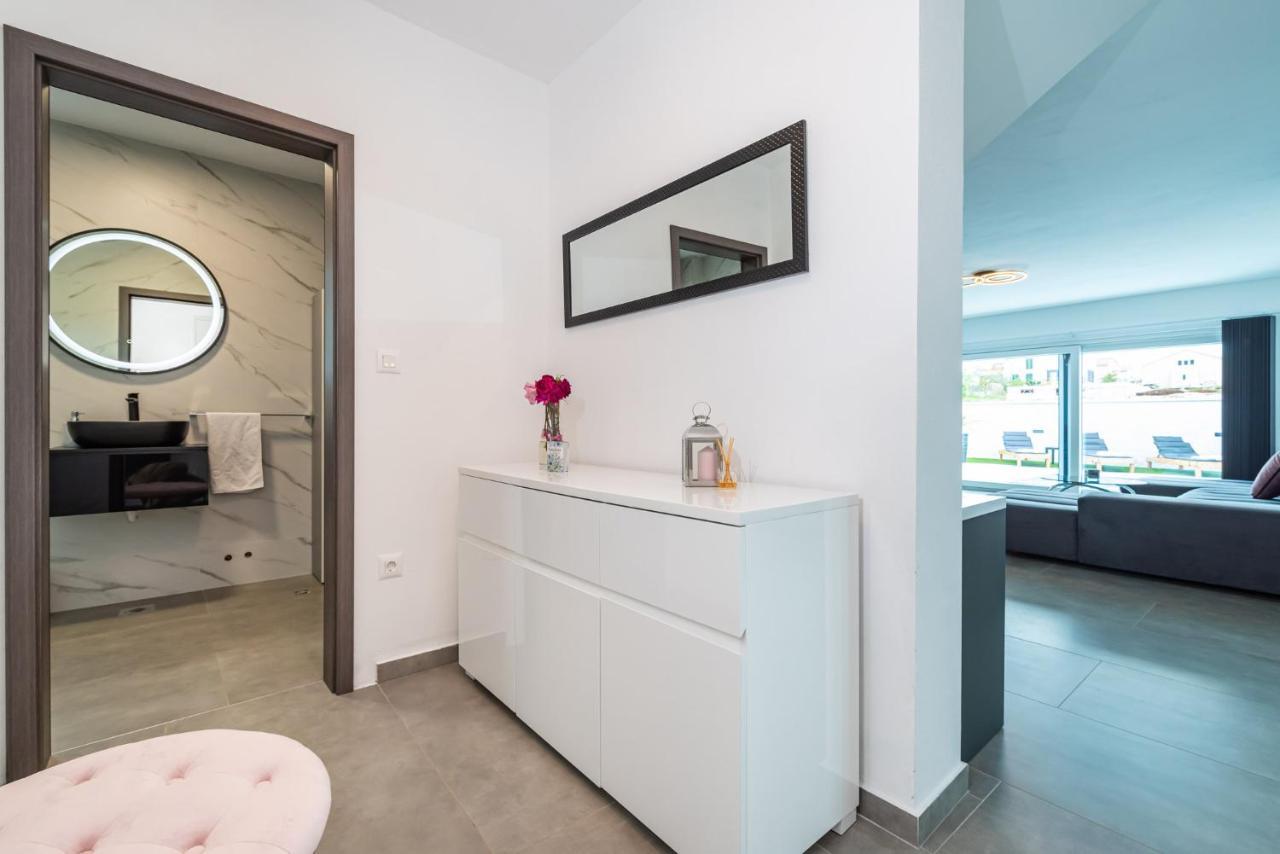 Luxury Villa Noemi Ražanac Zewnętrze zdjęcie