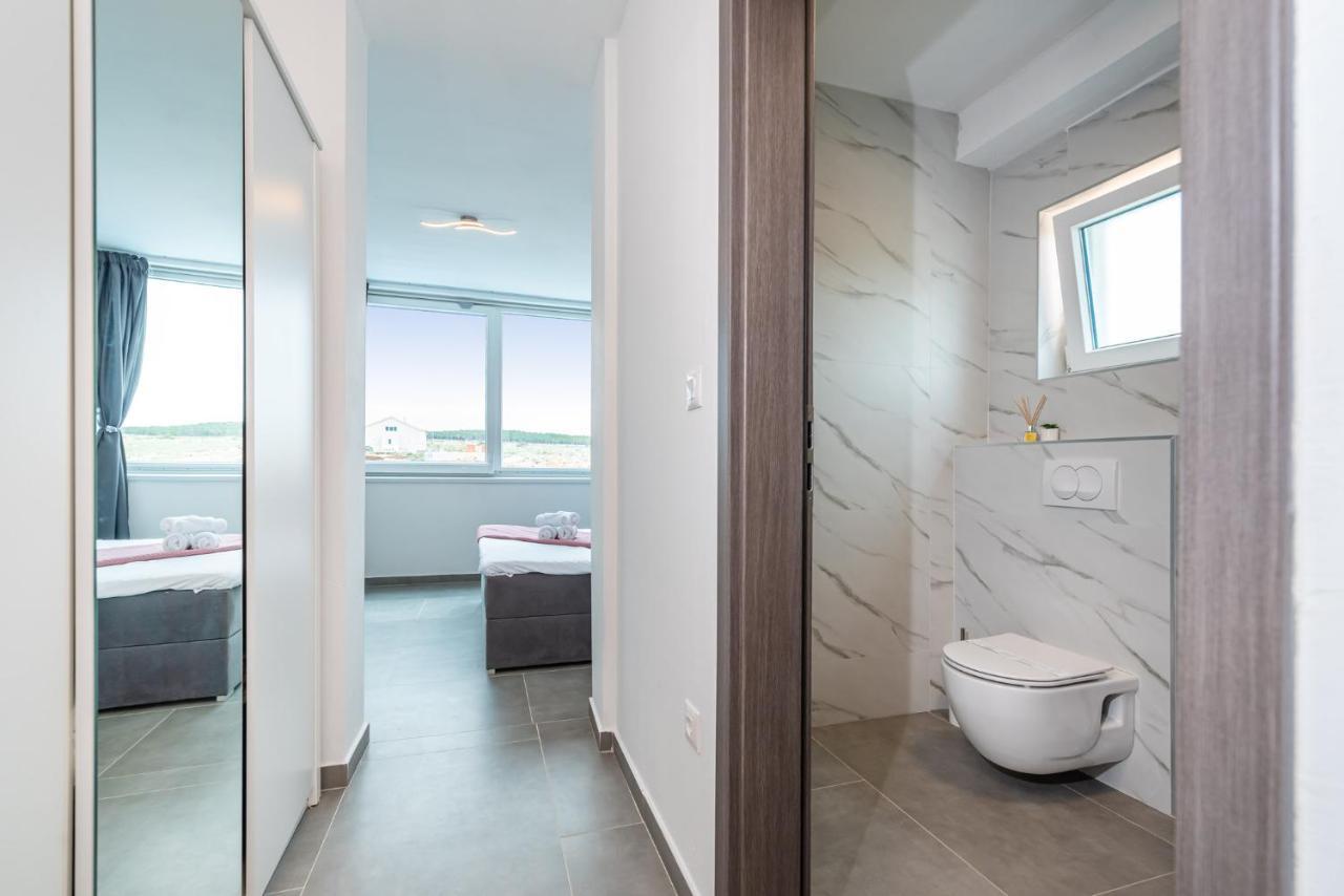 Luxury Villa Noemi Ražanac Zewnętrze zdjęcie