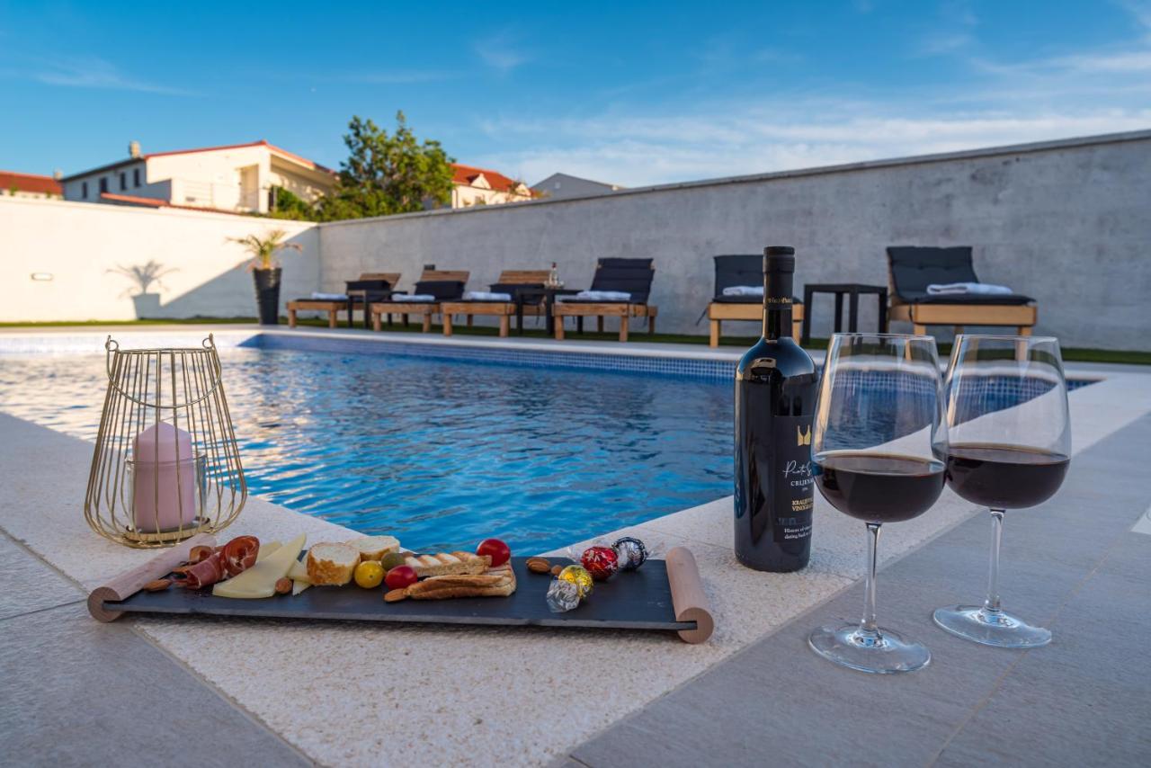 Luxury Villa Noemi Ražanac Zewnętrze zdjęcie