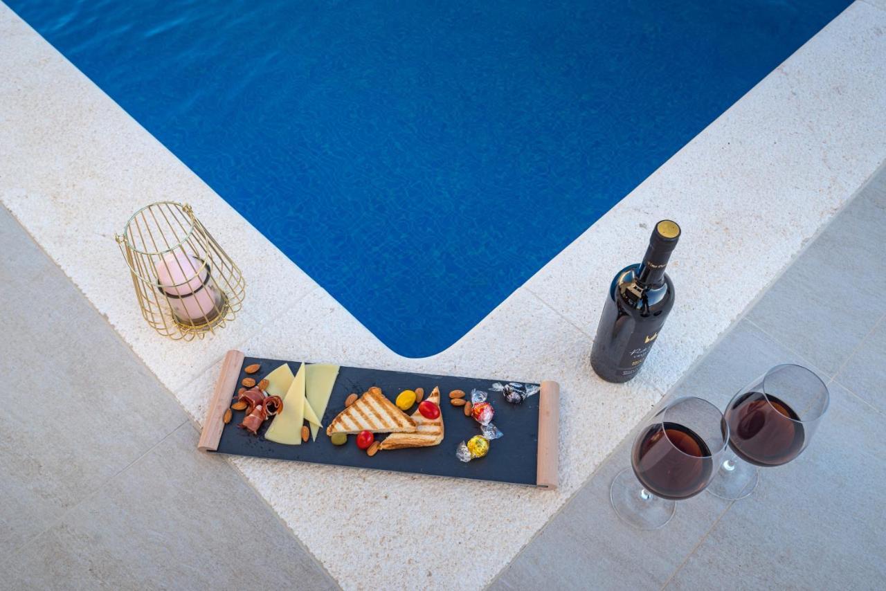 Luxury Villa Noemi Ražanac Zewnętrze zdjęcie